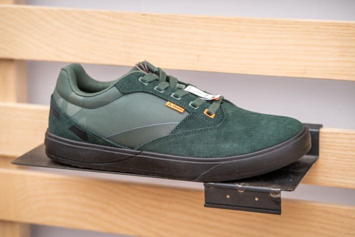 The Vaude Moab Gravity in the low version. Price: approx. 150 euros