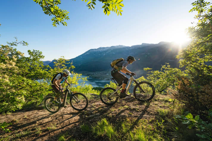   EMTB readers test with In search of the perfect sports tourer: eight all-mountain bikes in direct comparison. Which models are convincing?