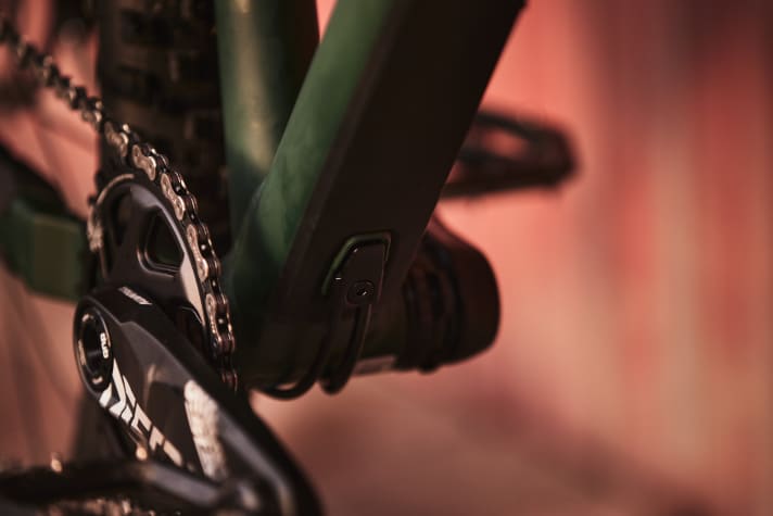   The fully integrated cable routing gives the Bonero a clean look - yet maintenance remains easy thanks to a large opening in the frame.