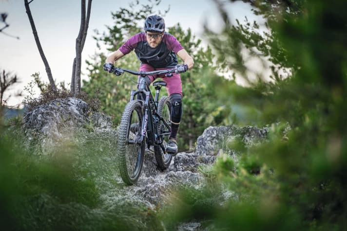   Die neue Lyrik in einem Testbike am Gardasee.