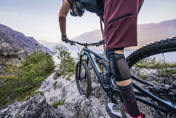   On Lake Garda, BIKE test manager Peter Nilges was able to get a first impression of the new Lyrik and the new Super Deluxe.