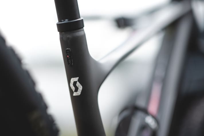   Axxios: 20 of these small adhesives are distributed on Schurter's wheel to minimise vibrations.