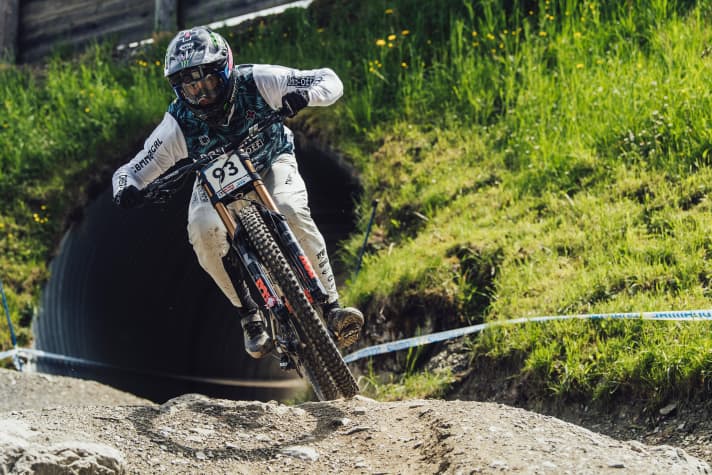   Frenchman Amaury Pierron is currently leading the DH World Cup. Last year, he finished third in Leogang.