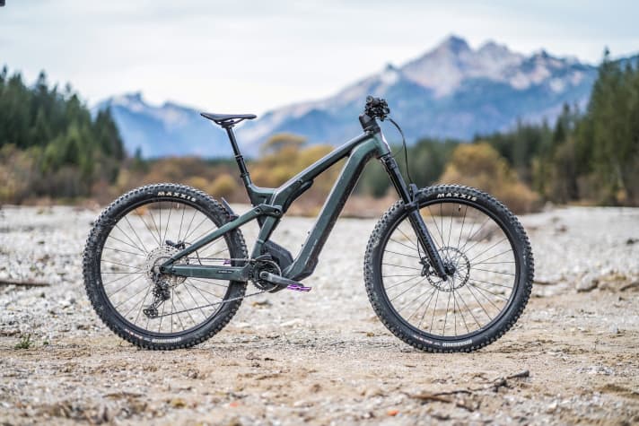 <a href="https://shop.zweirad-stadler.de/fahrrad-shop/e-bikes/e-mountainbike/scott-patron-eride-920-e-bike-mtb.html?oid=2&affid=4&source_id=dxp&sub1=bike" target="_blank" rel="noopener noreferrer nofollow">Scott Patron eRide 920</a>* – 6299 Euro I 160 / 160 mm I 26,8 kg I 29"