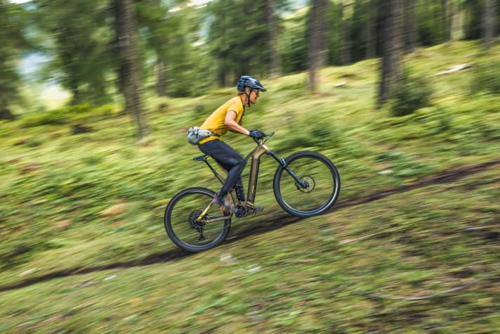 3999 Euro, 150 mm travel: Can the Decathlon Rockrider Stilus E-AM convince us off-road?