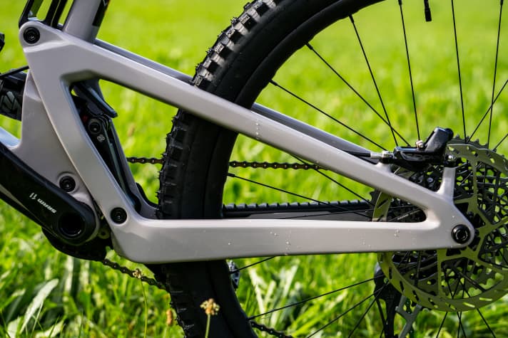 Now even more sensitive: the VPP rear triangle of the Santa Cruz Nomad 6.