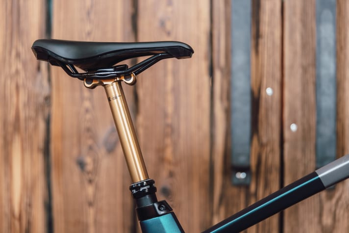 Cube Stereo Hybrid 160 SLT 750 with Fox Transfer Factory vario support