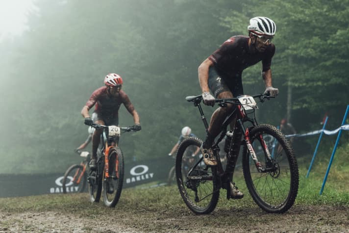 Am letzten Wochenende konnte der Amerikaner Christopher Blevins einen Heimsieg im Short-Track-Rennen feiern und kämpfte auch beim Cross Country in Snowshoe um den Sieg mit.