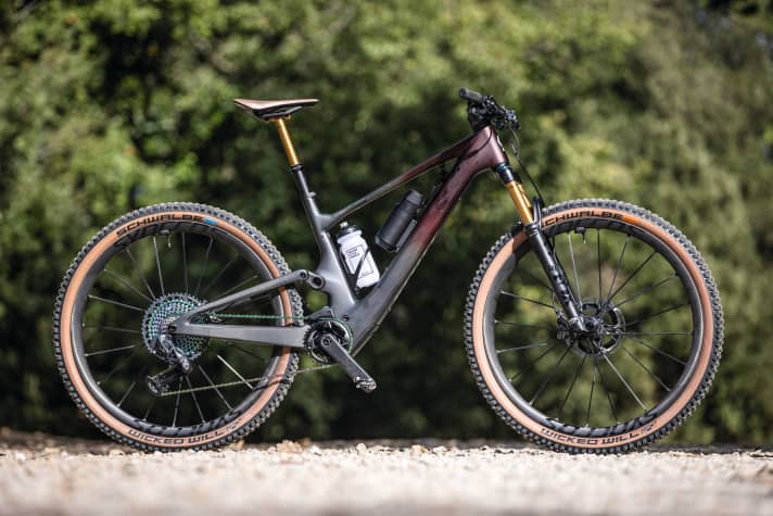 Scott Lumen 900 SL – 15.999 Euro I 130 mm/130 mm I 15,5 kg I 29”
