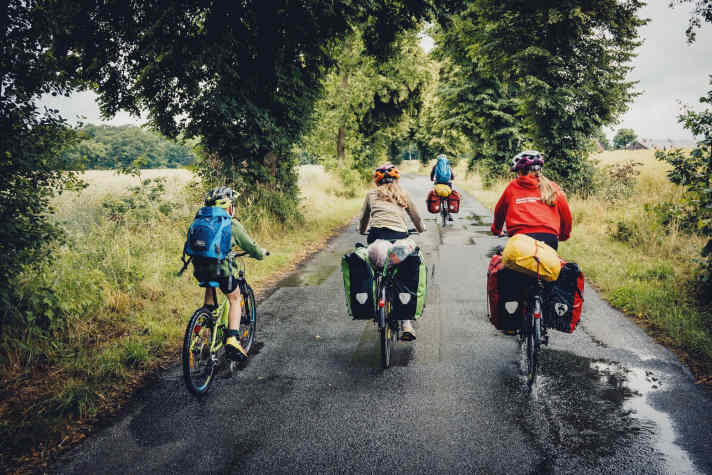 For young and old: everyone cycles in Münsterland, both in everyday life and on holiday.