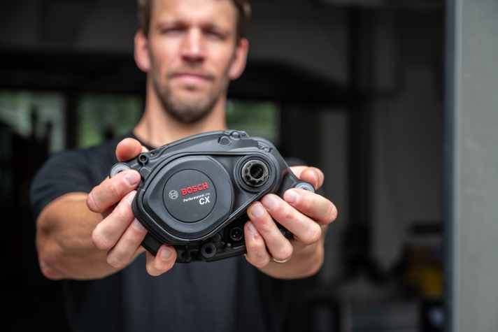 There it is! Many bikers have been waiting for the new Bosch Performance CX. We were not only allowed to touch it before the official launch - but also test it extensively on various bikes!