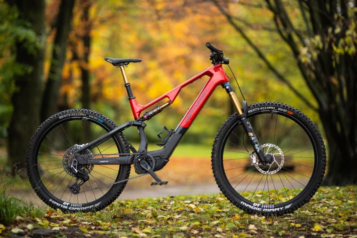 Centurion No Pogo SL R8000i // 150/145 mm // 29/27,5 Zoll // 18,9 kg // 9999 Euro.