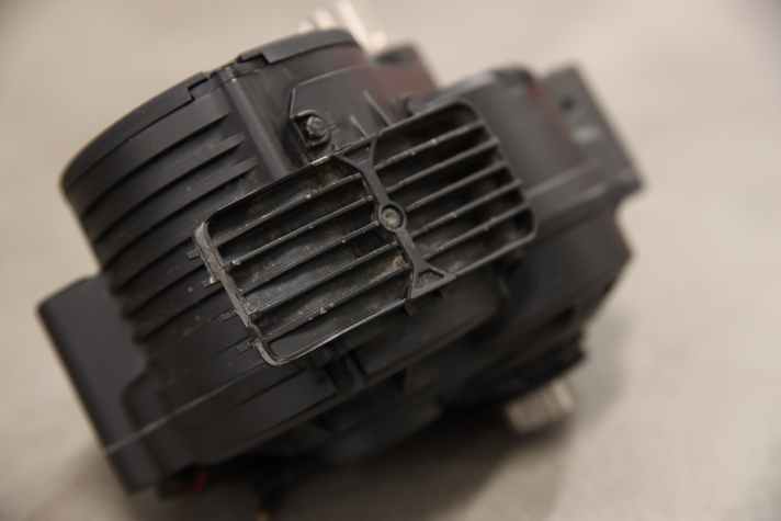 DJI has copied the additional cooling fins under the motor from racing cars and hopes to achieve 40% better heat dissipation as a result.