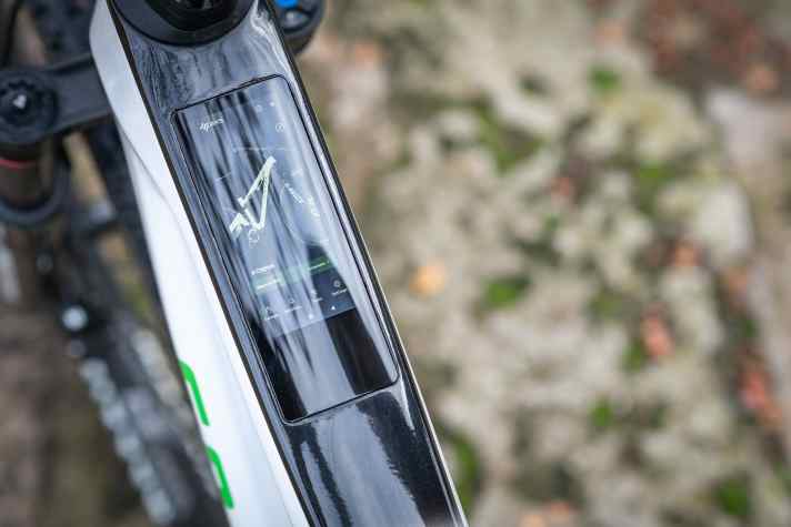 The Sram app can be used, for example, to check the battery status of the electric drivetrain or make fine adjustments to the drivetrain. More apps are to follow.