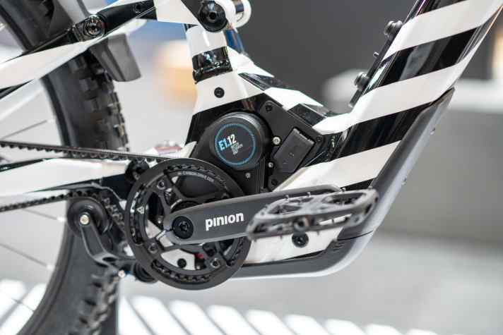 The Pinion MGU in the Project 46 from Moustache. The motor-gearbox unit is now also available with automatic shifting.