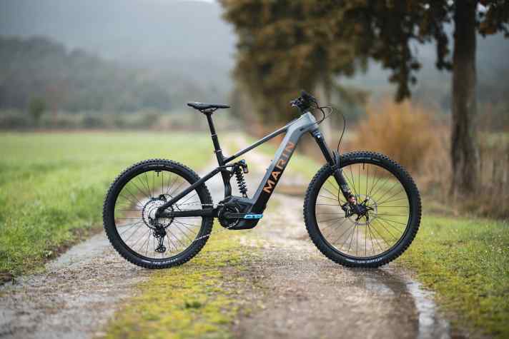 Marin Alpine Trail E: Bosch CX (85 Nm) // 750 Wh // 170/160 mm // 29/27.5 inch (Mullet) // 26.5 kg // from 6299 euros.