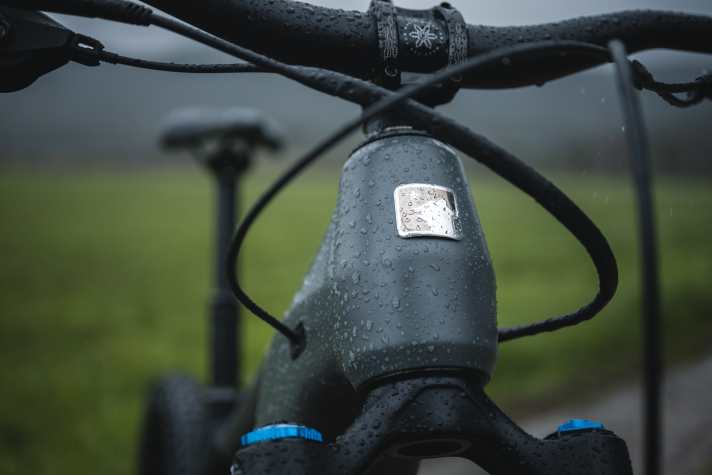 The robust aluminium frame of the Alpine Trail E is designed to take a beating and is of course also approved for the bike park.