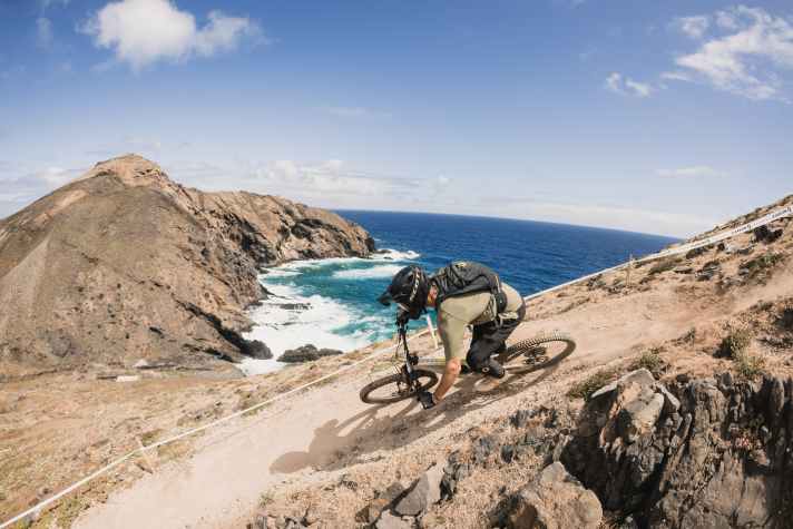 Trails like this formed the reputation of the race: Trans Madeira. So beautiful!