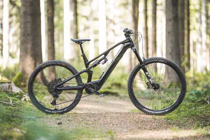 Conway Ryvon LT 4.0: Bosch SX // 400 Wh // 170/170 mm // 29/27.5 inch (mullet) // 20.7 kg // 6500 euros.