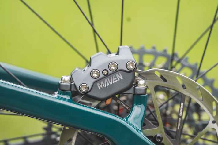 The Sram Maven is the component giant's most powerful brake and reliably brings the Santa Cruz Fully to a halt.