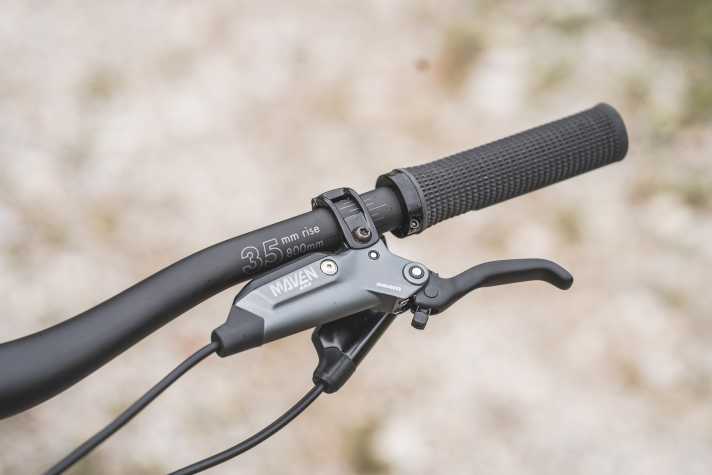 With a crisp pressure point, the Sram Maven works quite digitally. There are better brakes when it comes to modulation.