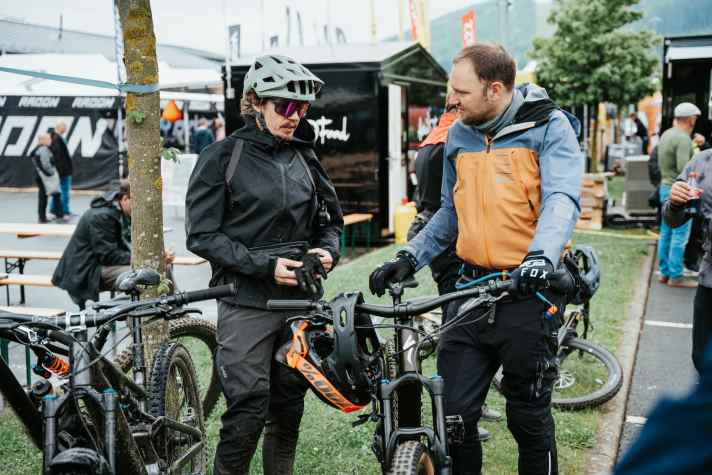 Auf dem Expo-Gelände können Testbikes geliehen und dann am Berg getestet werden.
