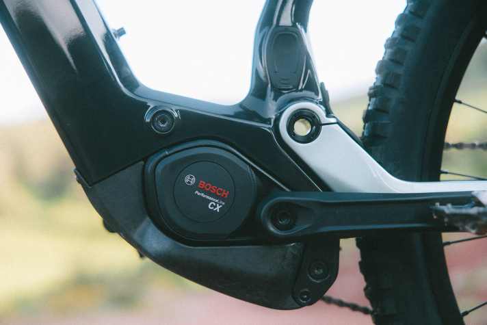 BH previously relied on the Shimano EP8 for the iLynx+. Now the powerhouse Bosch Performance CX Gen 5 is at work in the bottom bracket area