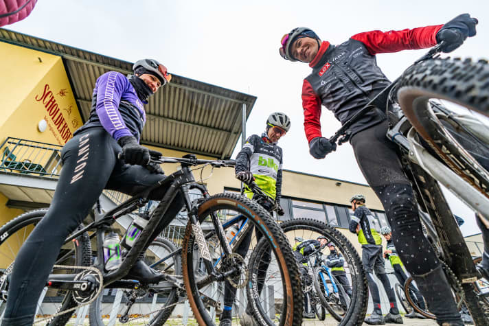 Plauderten aus dem "MTB-Nähkästchen" zu Themen wie Training, Ernährung, internationalem Rennsport: Die Athleten Luca Schwarzbauer und Max Brandl