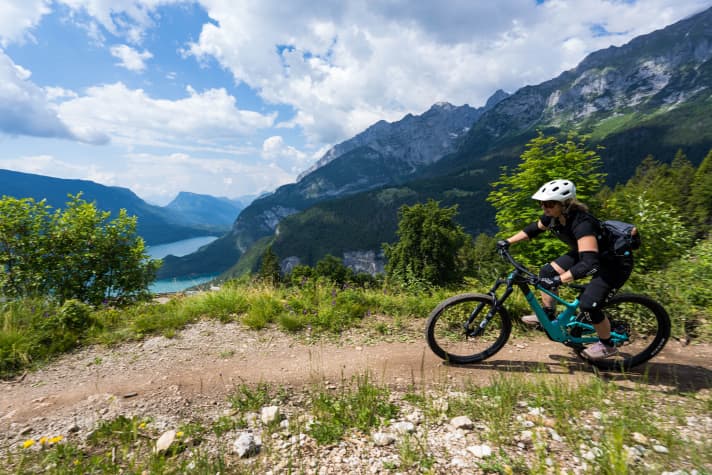 The trails on the Paganella vary between very flowy and quite Lake Garda-like.