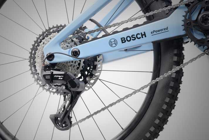 Until now, eShift and automatic functions were only available from Bosch with the TRP E.A.S.I. A12.