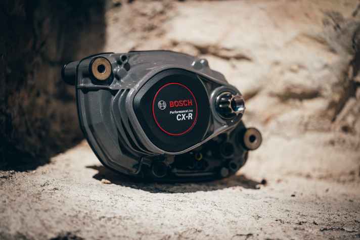 Leistungstechnisch ist der Performance CX mit dem brandneuen CX-R auf einem Level.