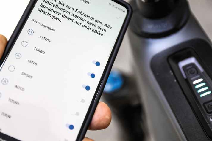 Die neuen Features müssen manuell hinzugefügt werden. Hier der neue EMTB+ Modus.