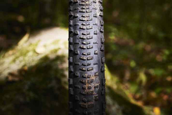 The Sainte-Anne should work particularly well on slippery surfaces. Slippery rocks, mossy roots - that's what the Sainte-Anne is made for