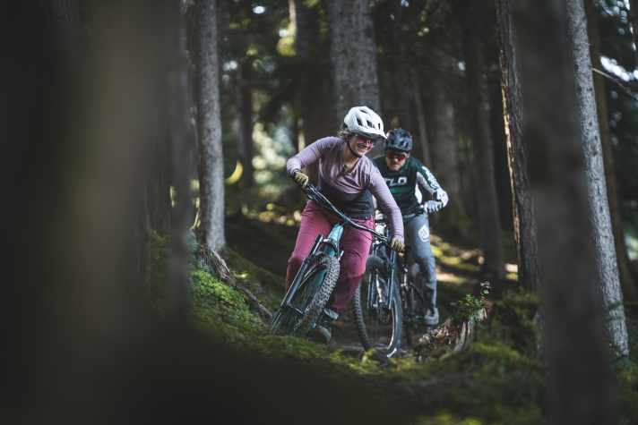 Solid tyres are essential for a carefree enduro experience. With the exception of Marin, all manufacturers rely on Maxxis tyres. The carcasses chosen differ greatly.