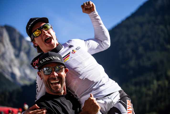 One of the very first well-wishers: Canyon team boss and multiple world champion Fabien Barel.