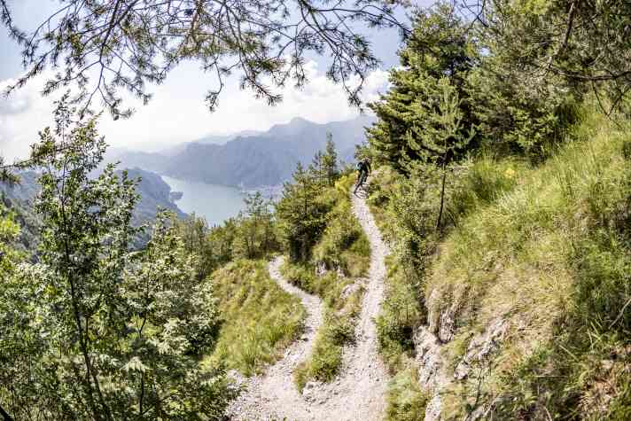 Flowing in principle - if it weren't for these super-tight hairpin bends.