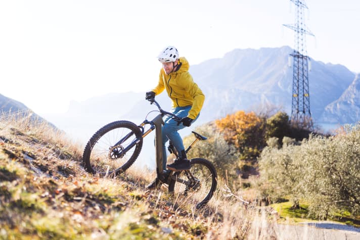 The super-light Cube even cuts a fine figure on the climbs - as long as you can keep the Bosch SX happy with a fast cadence.