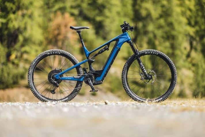 Das Cannondale Moterra Neo Carbon 1 für 8499 Euro war das bisherige Topmodell. Das LAB71 liegt hier eine ganze Schippe drauf. Auch beim Preis: 4500 Euro mehr!