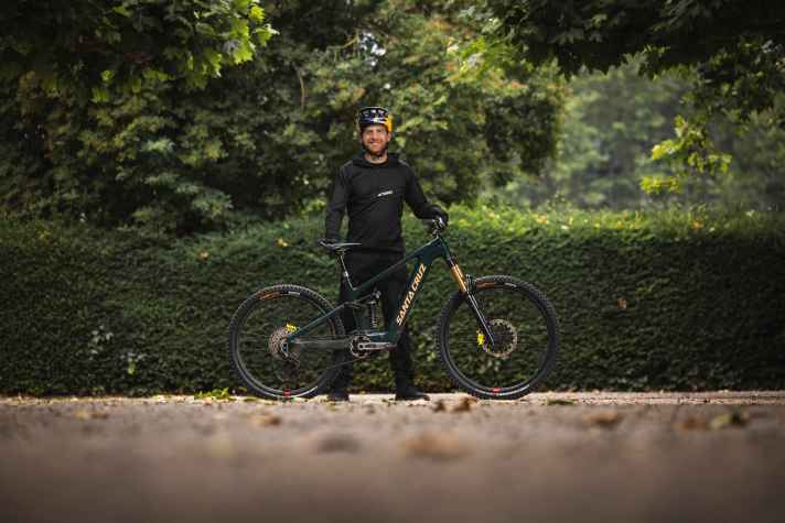 MacAskill approved: Danny vertraut auf die Gummi-Kombo.