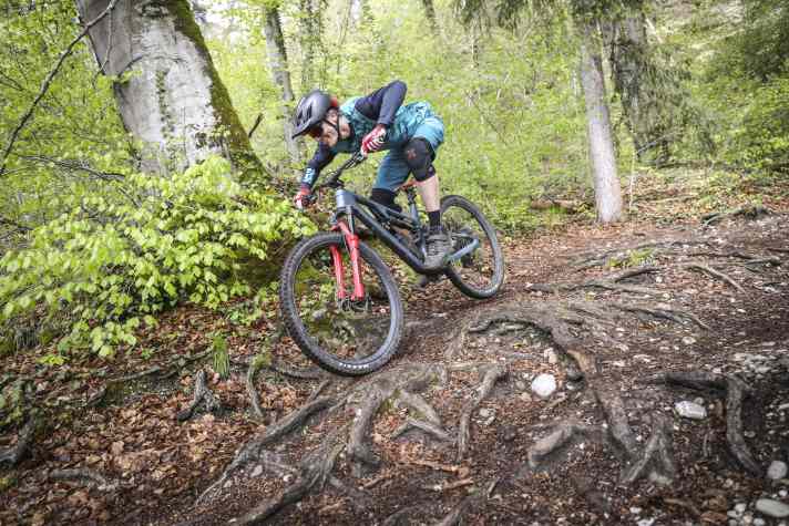 In the endurance test, the Merida One Forty All Mountain had to face a wide variety of trails.