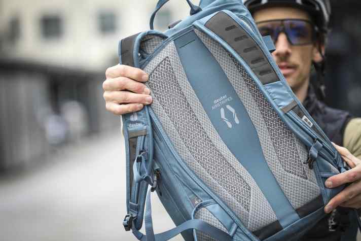 The tried-and-tested Airstripe back system ensures a good fit and optimum ventilation. The Amager scores big points here.