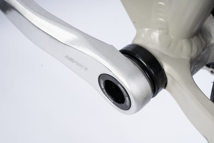 Crankstoppers prevent the cranks from rotating during tricks where the feet are taken off the pedals.