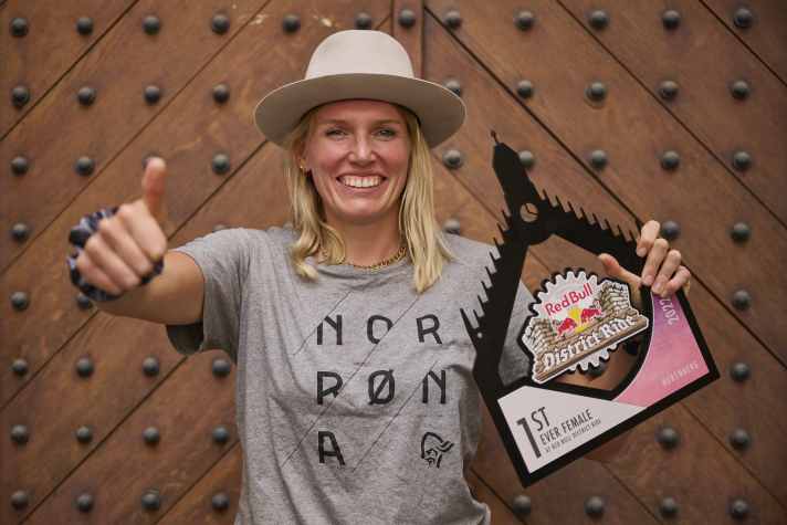 Kathi was the first rider at the legendary Red Bull District Ride 2022.