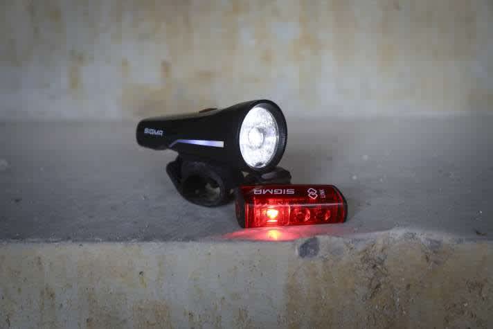 The Sigma Aura 100 and the Blaze rear light.
