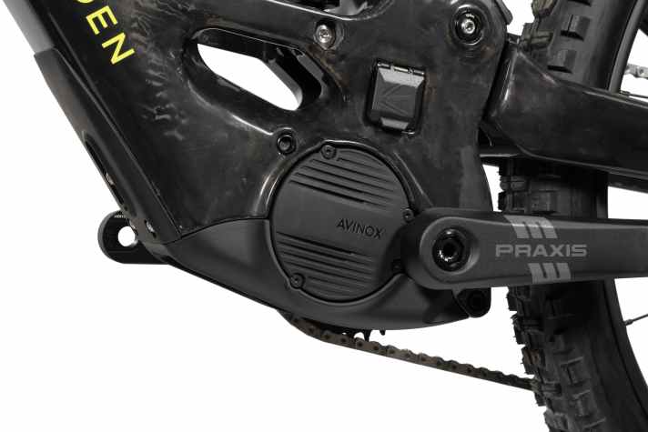 The DJI Avinox motor - much discussed and now installed in more and more e-bikes. Forbidden is no exception.