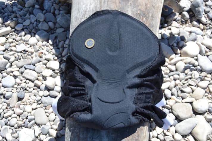 Großes Polster - oder wie SQlab selbst sagt: “Ein zu breiter Sattel kann zu Problemen führen - ein Polster nicht.”