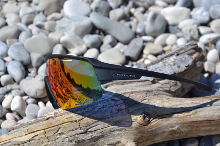 Unlike the Skyvision, the lenses of the Cratoni C-Matic are curved.