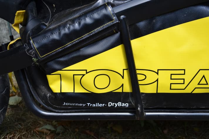 Der Rahmen ist stabil und der Lack hält auch etwas aus.