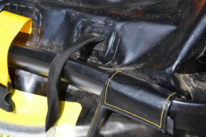 Welded, waterproof seams and very robust workmanship on the pannier.