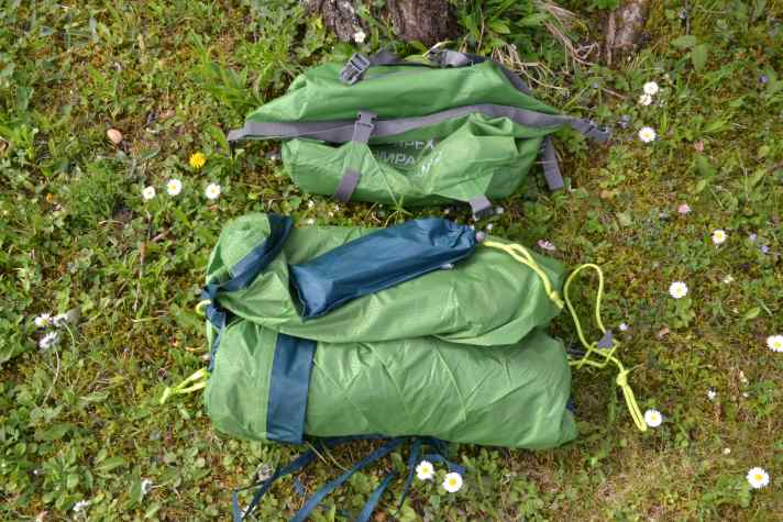 All utensils in a pannier (above), which fits into most handlebar bags - or you can strap it directly to the handlebars with your own straps.